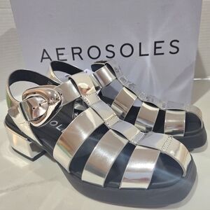 AEROSOLES Women's Metallic Silver Sandals Size 7.5 NWT.